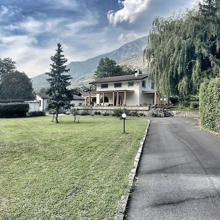 La Casina Di Oscar Ad Ao V Combe Vda Quart 0014 E 00I6アパートメント エクステリア 写真