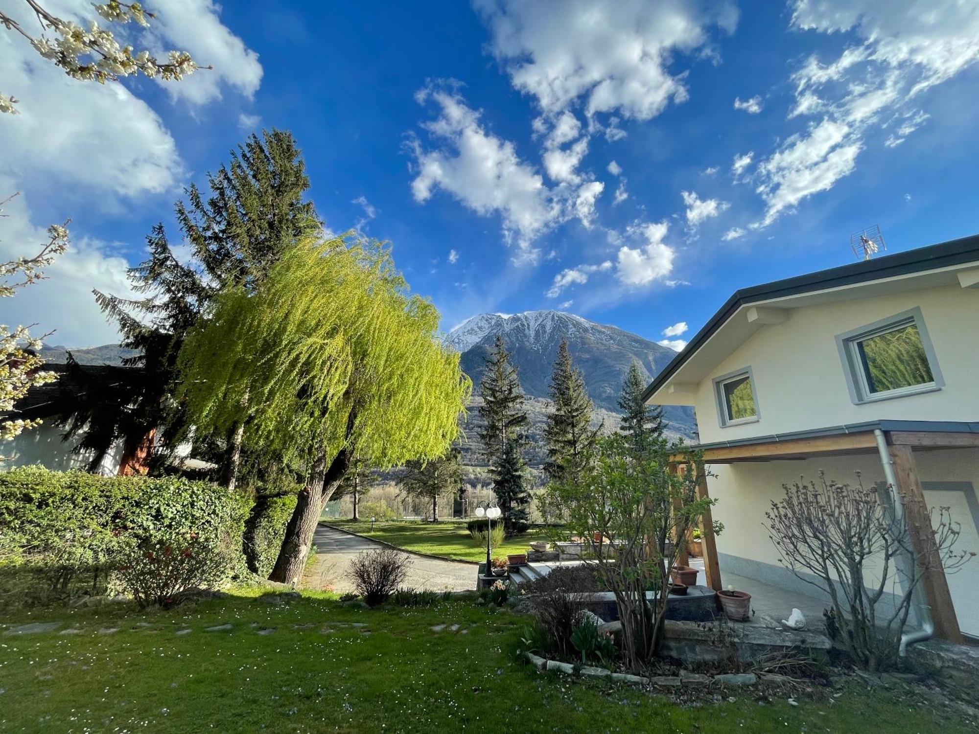 La Casina Di Oscar Ad Ao V Combe Vda Quart 0014 E 00I6アパートメント エクステリア 写真