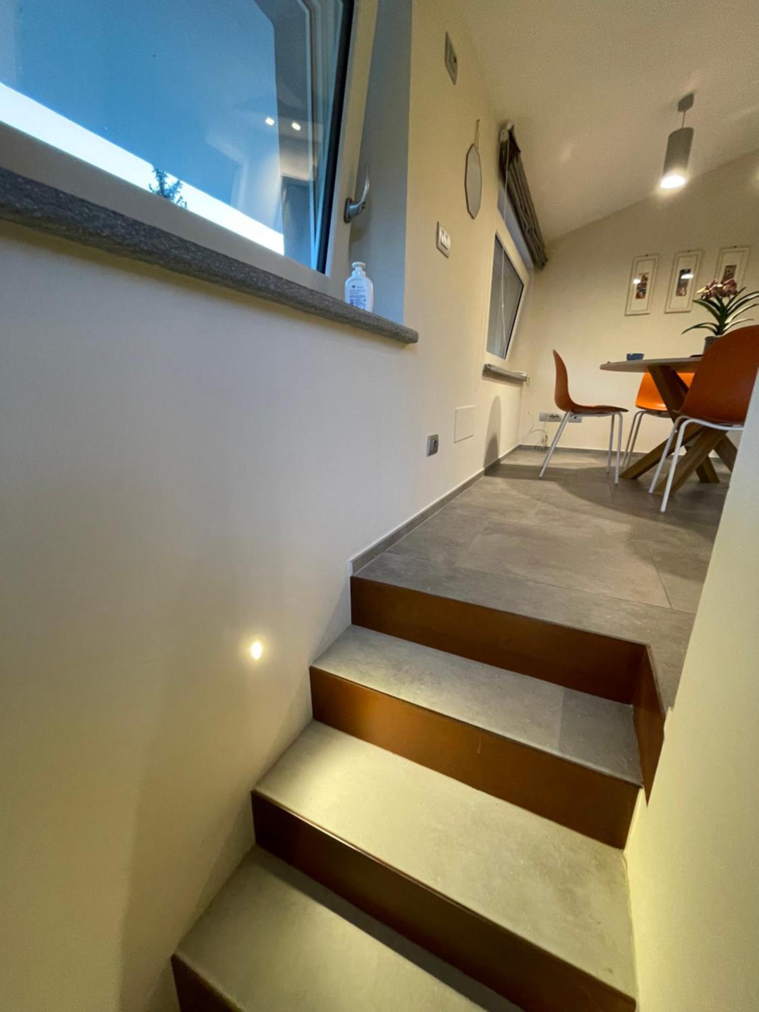 La Casina Di Oscar Ad Ao V Combe Vda Quart 0014 E 00I6アパートメント エクステリア 写真