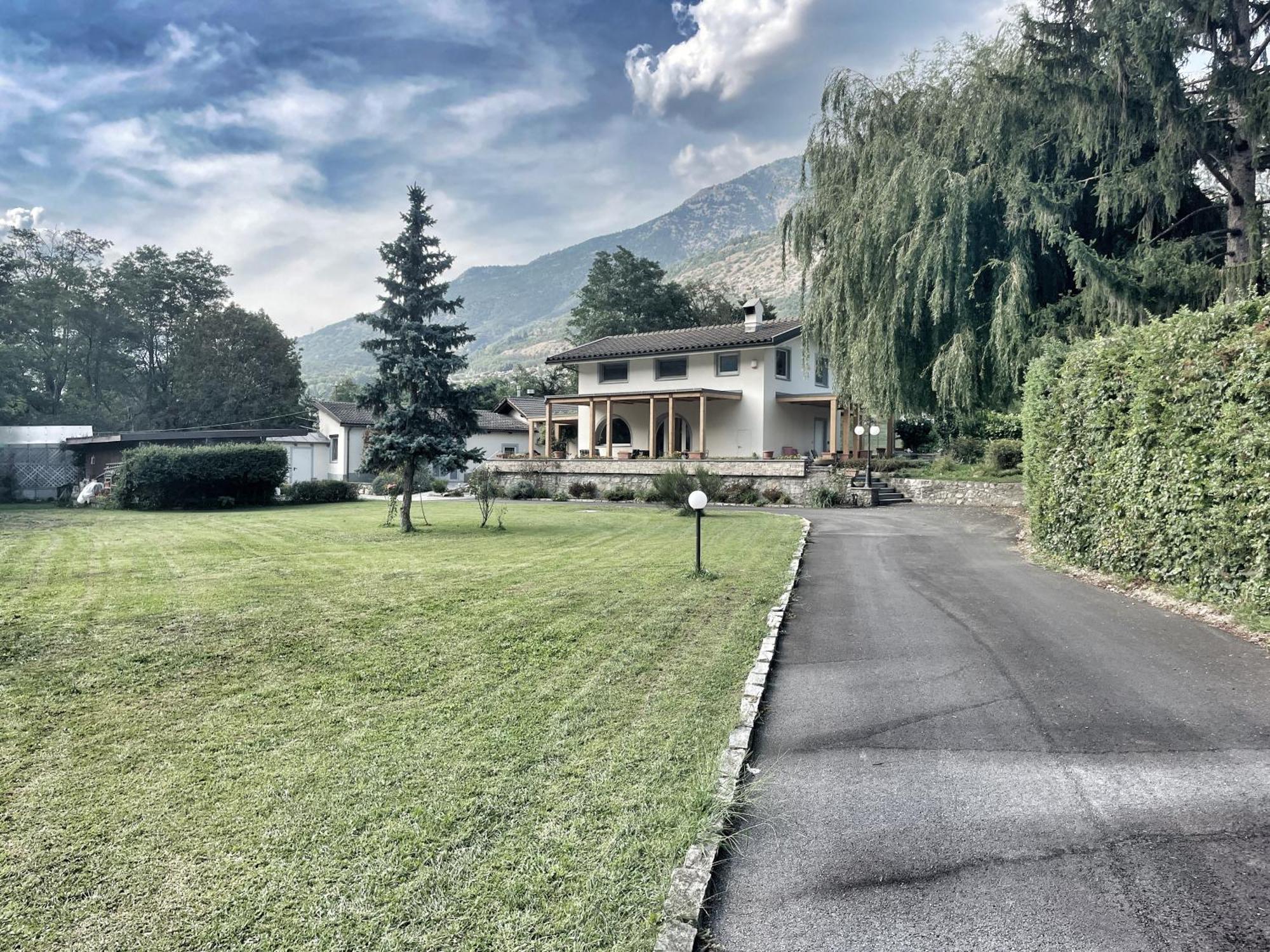 La Casina Di Oscar Ad Ao V Combe Vda Quart 0014 E 00I6アパートメント エクステリア 写真